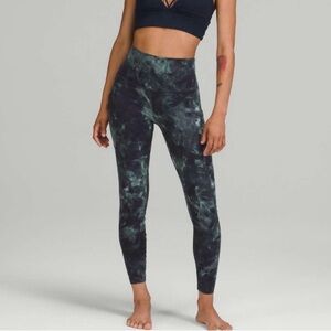 Lululemon sz 6 Align High Rise Blue Tie-Dye Leggings great condition